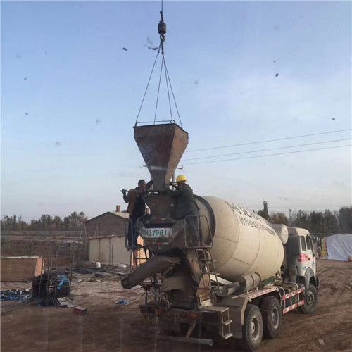 武夷山市“精准瞄准”—— 吊车的 “定位导航” 技术